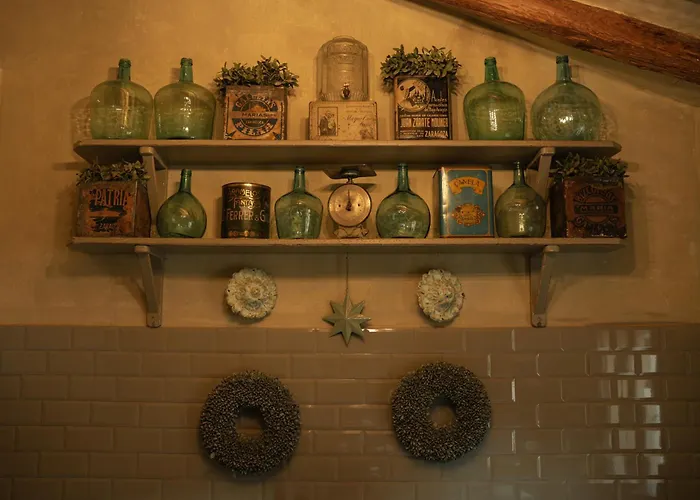 巴斯利克斯公寓 *