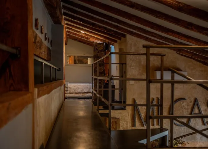 公寓 巴斯利克斯公寓 *