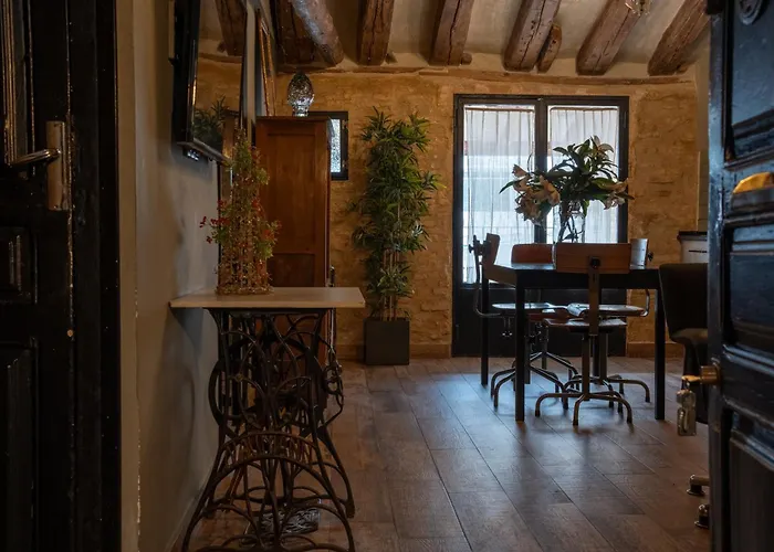 巴斯利克斯公寓 * 萨拉戈萨